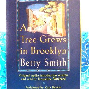 AUDIOBOOK AUDIO BOOK "A TREE GROWS IN BROOKLYN" (UNABRIDGED 12 CASSETTES)